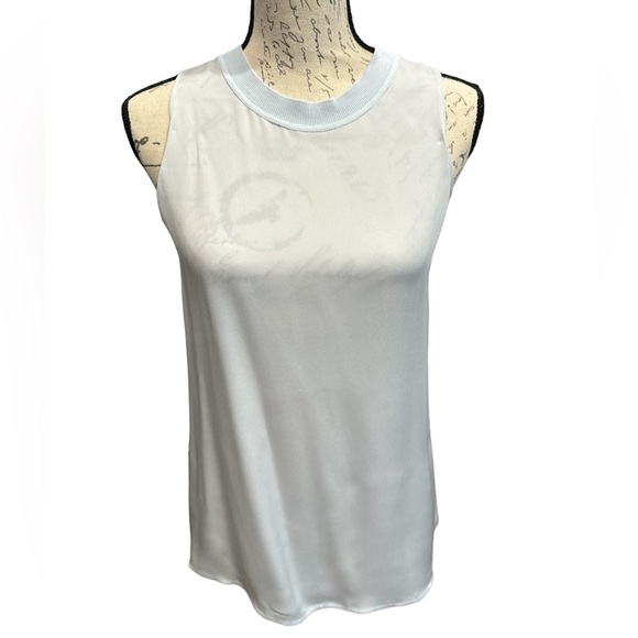 Vince Silk Tank Powder Blue Sz M - Picture 1 of 5
